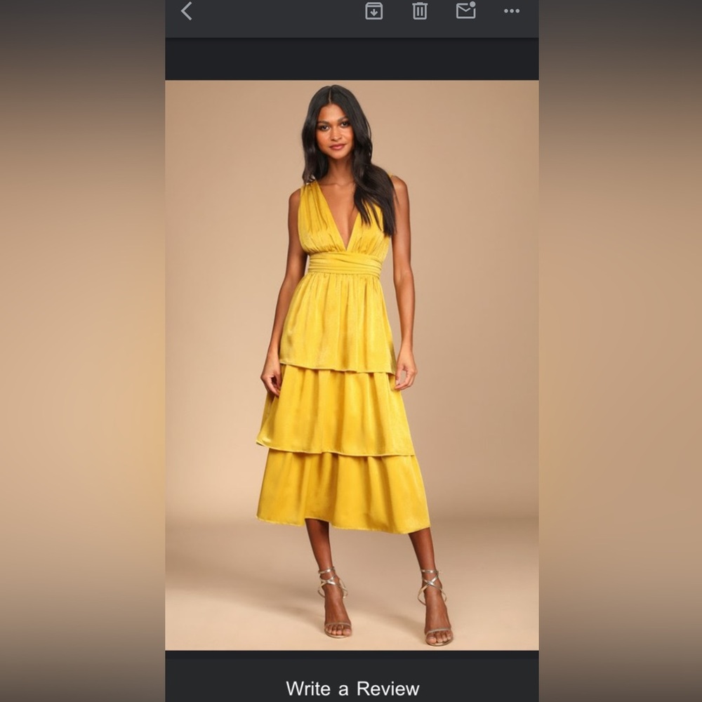 Lulu's Yellow Midi Dress